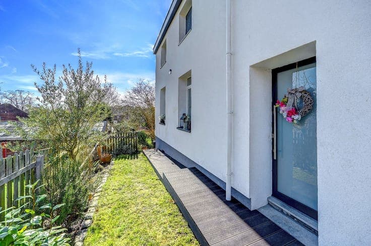 A ready-to-move-in 4-bedroom house in Hoeilaart!