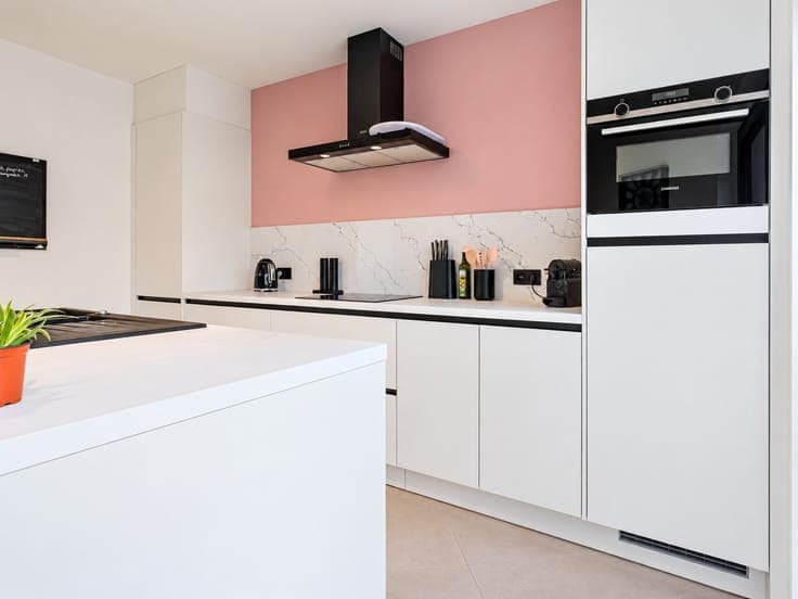 Gezinswoning met 5 slaapkamers en EPC A, 2% registratie m...