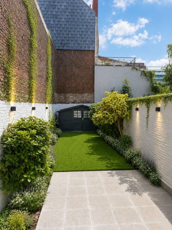 Beautiful 5-Bedroom House for Sale – Garden & Terrace