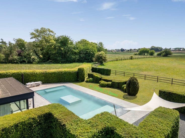Top-class VILLA with historic OFFICE or EVENT complex
