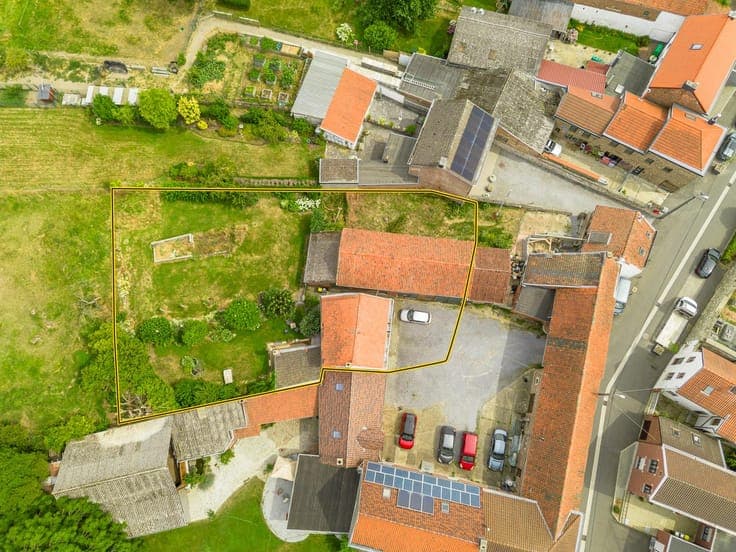 House + barn in Awans