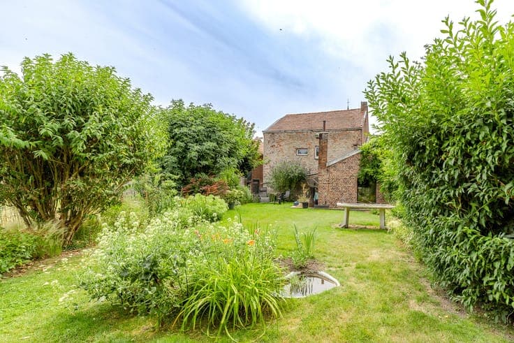 House + barn in Awans