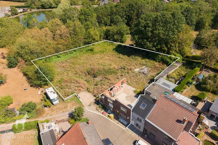 House with project accepted for sale in Courcelles