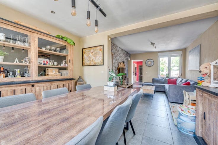 Renovated 4-bedroom house with garden in Remicourt