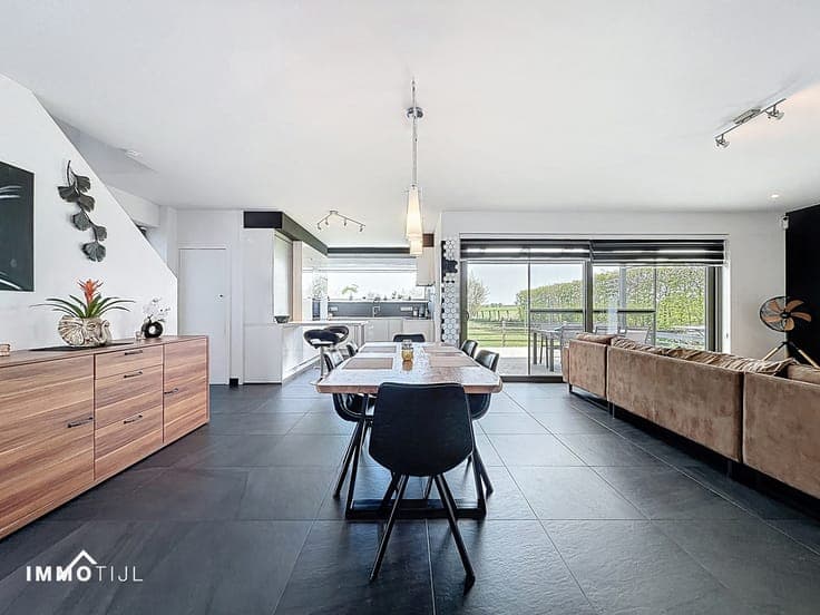 House in Bever