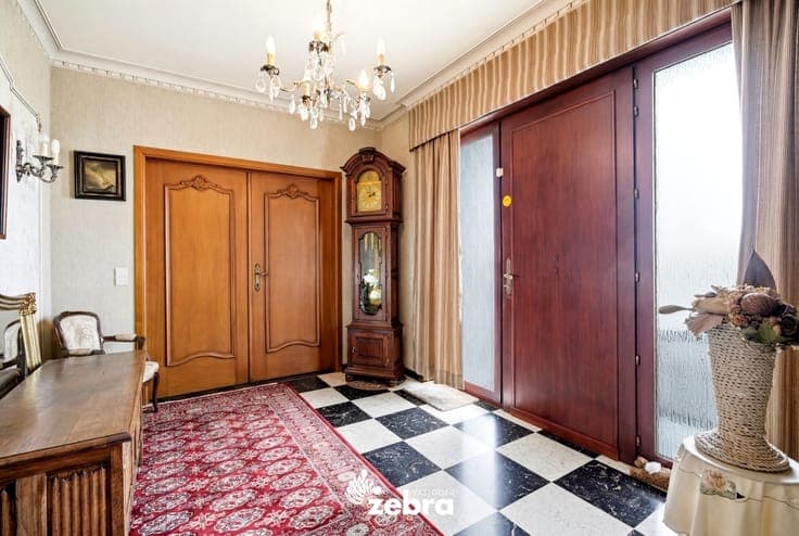 Ruime open bebouwing met 4 slaapkamers te Nukerke (Maarke...