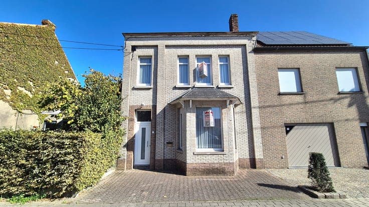 Ruime karaktervolle renovatiewoning met 4 slaapkamers, di...