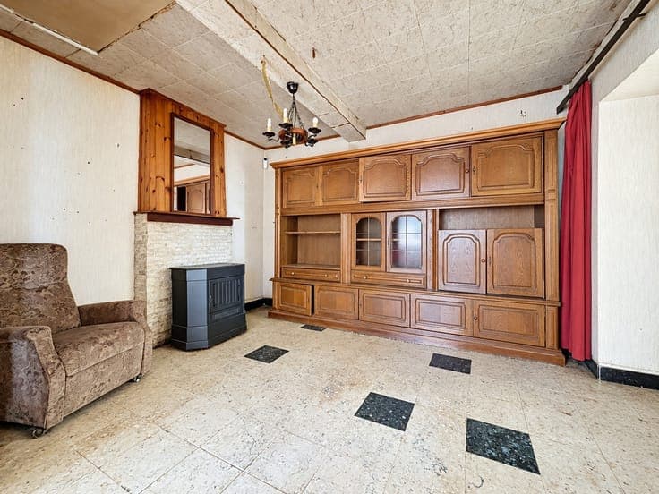 MAISON 3F - 3CH - A RENOVER
