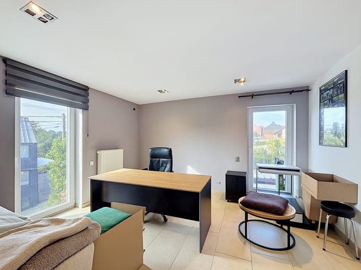 Maison dans un mileu rural avec 5 chambres