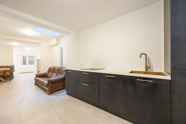 WONING