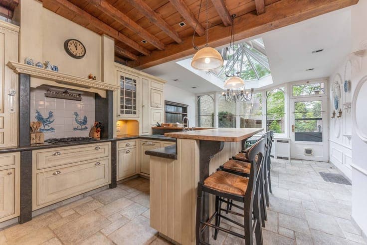 Exclusive mansion for sale in the heart of Bruges
