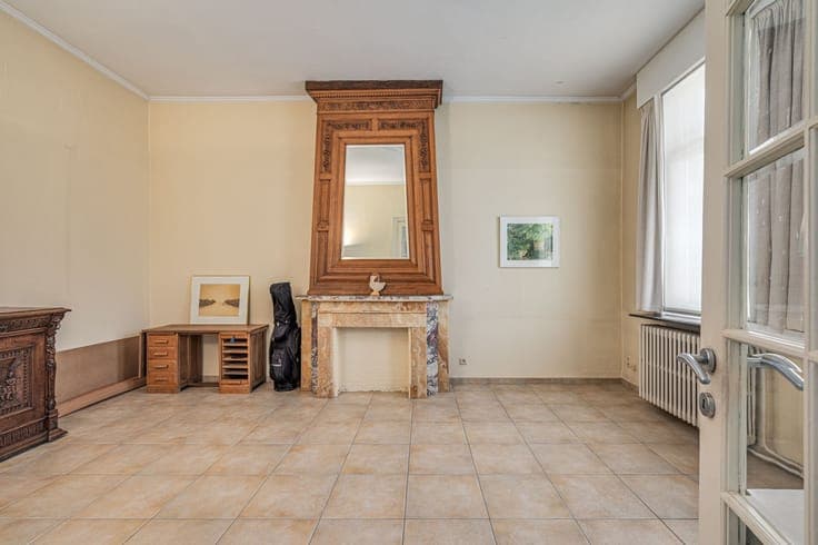 Prachtige herenwoning met grote tuin in centrum Vrasene