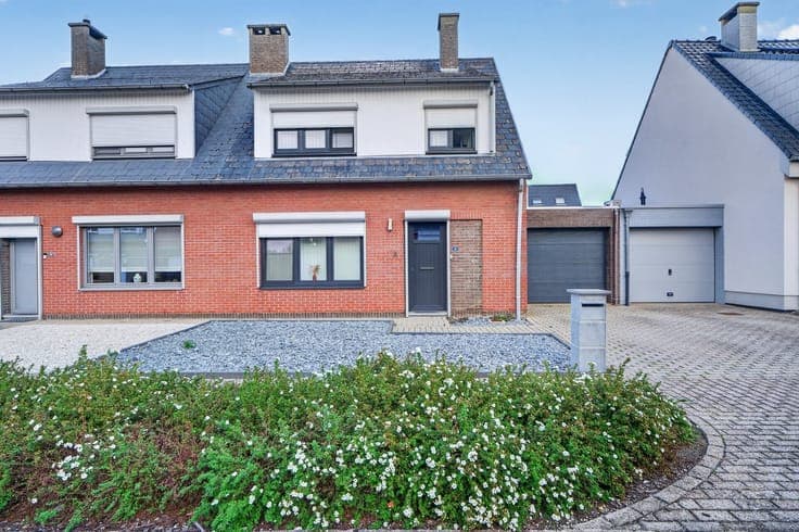Instapklare gezinswoning met 3 slaapkamers, ruime tuin en...