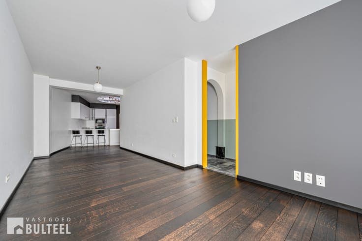 Karaktervolle woning met 3 slaapkamers en tuin.