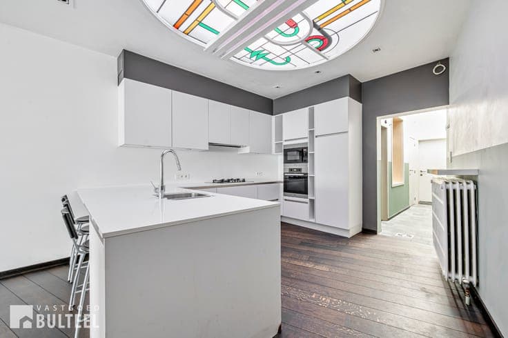 Karaktervolle woning met 3 slaapkamers en tuin.