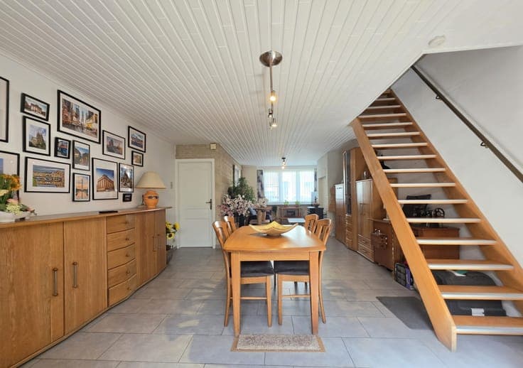 Gezellige woning met zongericht terras, 2 slaapkamers en...