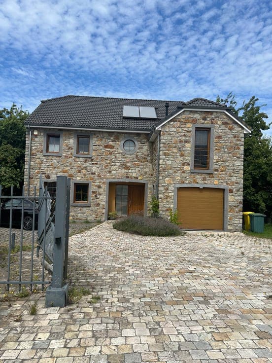 Villa zu kaufen in Lichtenbusch
