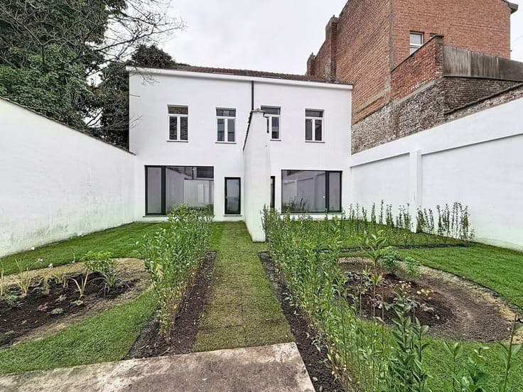 BOTANIQUE, PROJET CASCO – MAISONS 4CH ± 233m² +JARDIN +CAVE