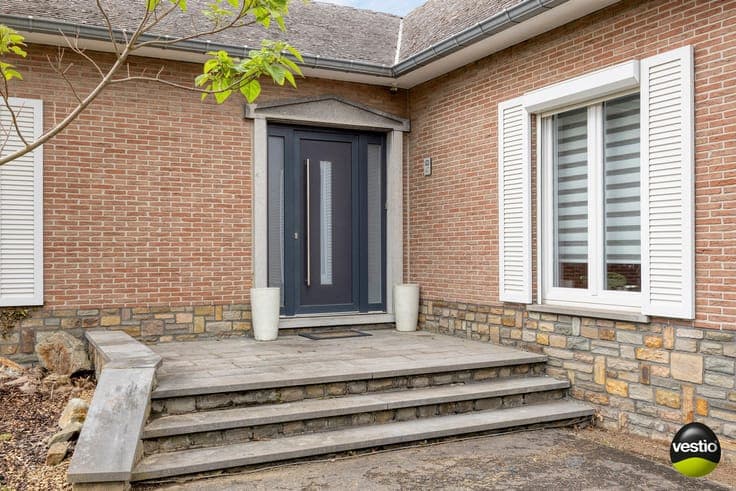GELIJKVLOERSE WONING MET 3 SLK op 17A89CA NABIJ CENTRUM B...