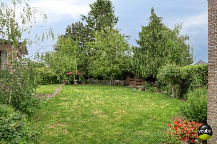 GELIJKVLOERSE WONING MET 3 SLK op 17A89CA NABIJ CENTRUM B...