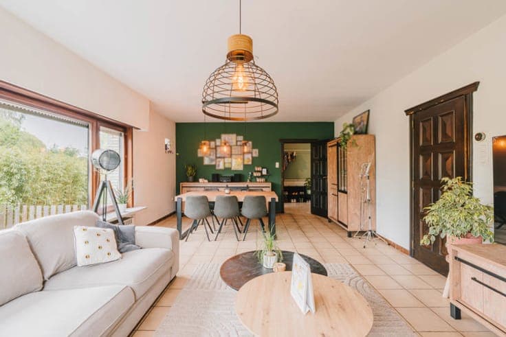 Vrijstaande, karaktervolle woning met prachtige tuin