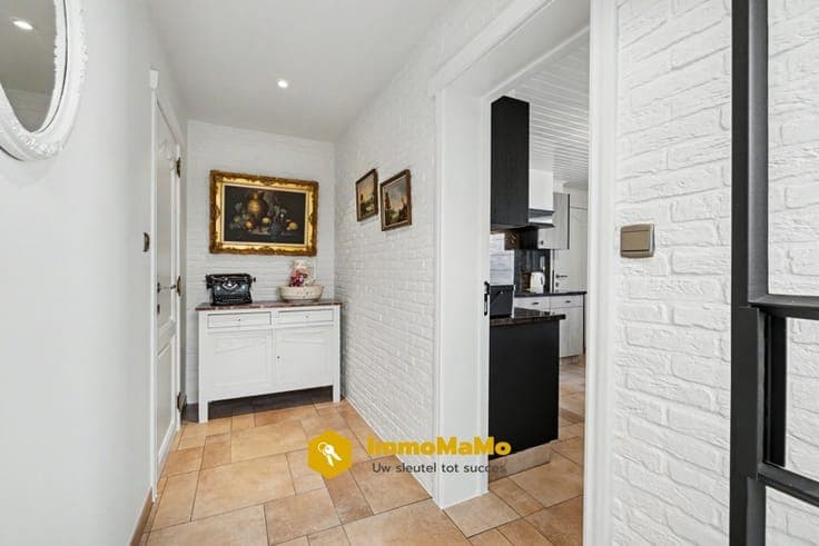 INSTAPKLARE WONING, CENTRAAL GELEGEN IN WACHTEBEKE - TE KOOP
