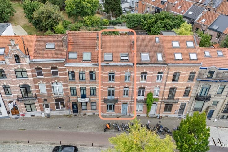 Statige herenwoning met authentiek karakter en prachtige ...