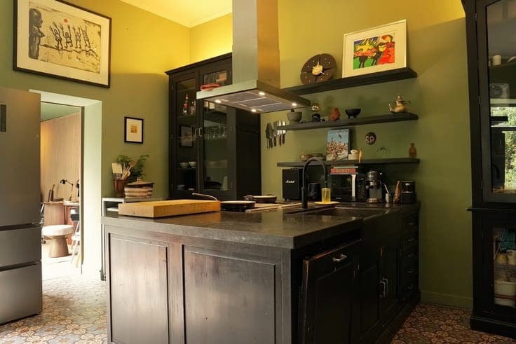 Statige herenwoning met authentiek karakter en prachtige ...