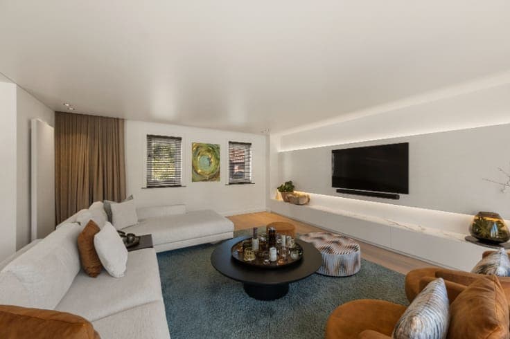 Charmante open woning met 4 slpk op 1.561m² in Oostkamp