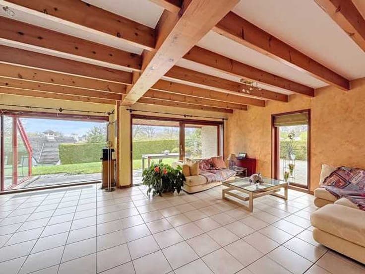 Limal - Spacious villa +-220m², 3 to 4 bedrooms + prof space
