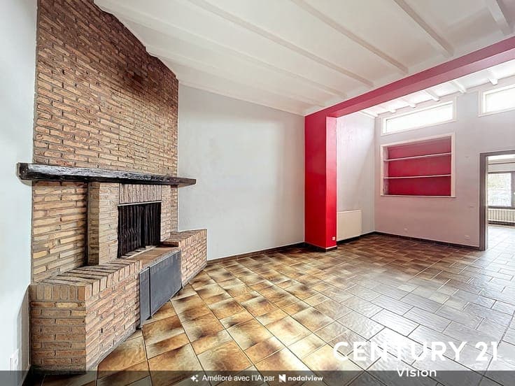 SINGLE-FAMILY HOUSE FIVE BEDROOMS WITH GARDEN AND GARAGE