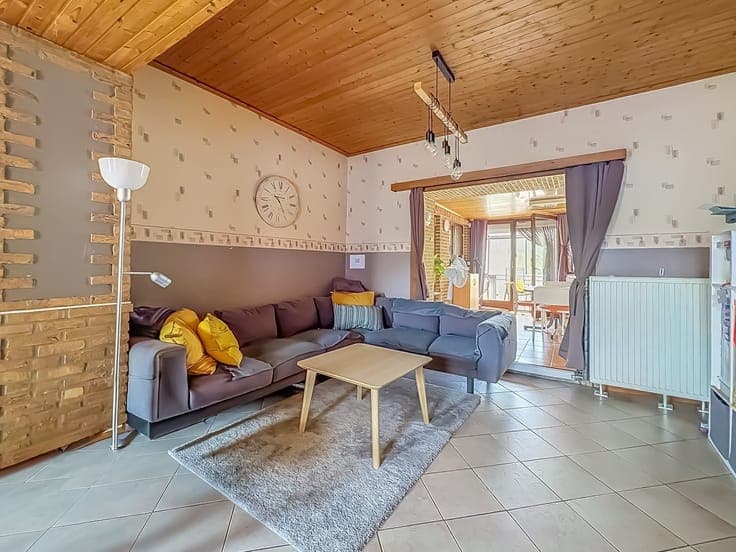 BONNE MAISON 3 CHAMBRES AVEC JARDIN