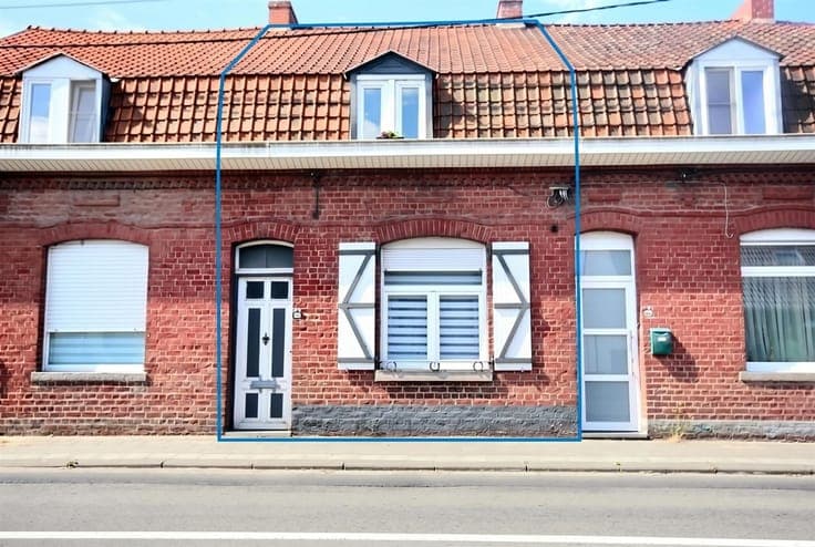 Maison à conforter avec jardin à Herseaux