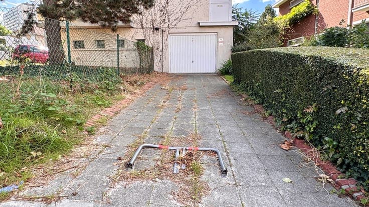 Investment property with 5 renovated apartments