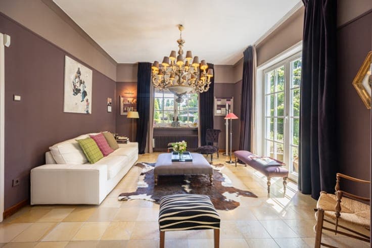 Magnificent property with pool and tennis court