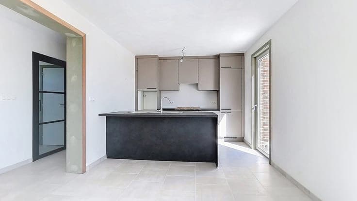 Vaste maison neuve super équipée entre Saint-Ghislain et Chi