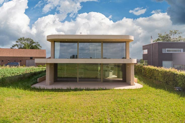 High-end architect-designed villa with stunning views