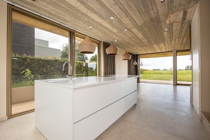 High-end architect-designed villa with stunning views