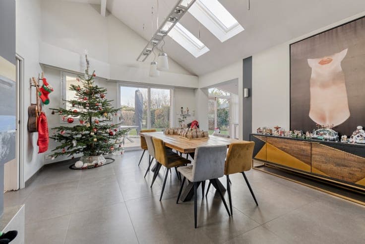 Villa-Holiday House on a 1,200 m² plot in Leffrinckoucke