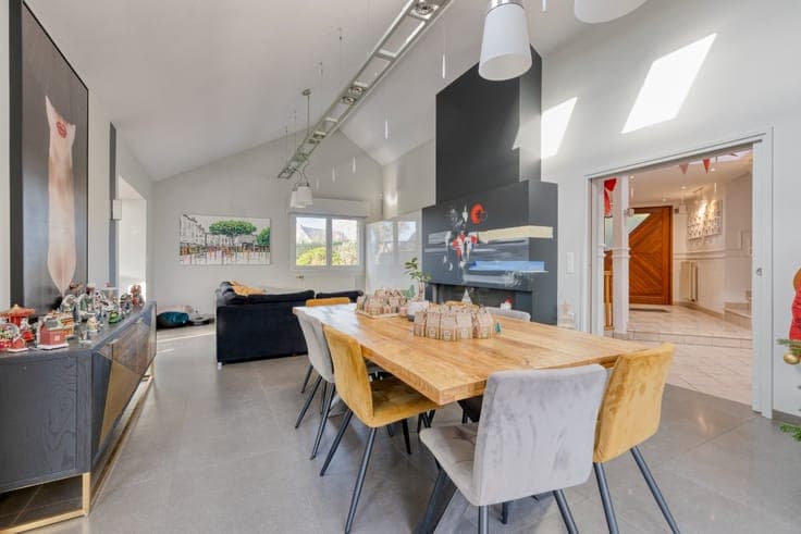 Villa-Holiday House on a 1,200 m² plot in Leffrinckoucke