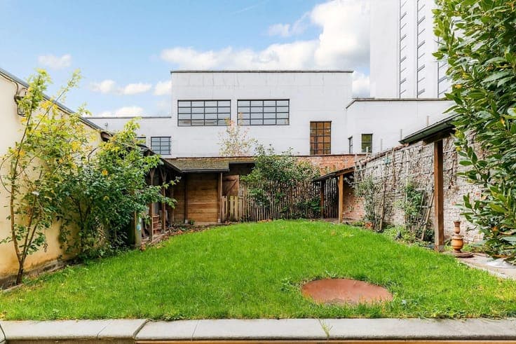 Ghent – Building with 4 units + garden and terraces