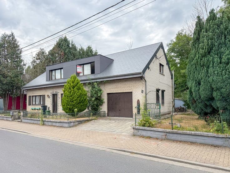House in Aiseau-Presles