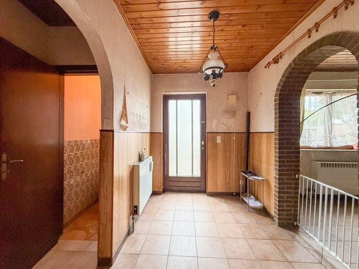 House in Aiseau-Presles
