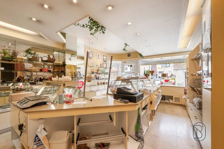 Versatile commercial property with spacious residence