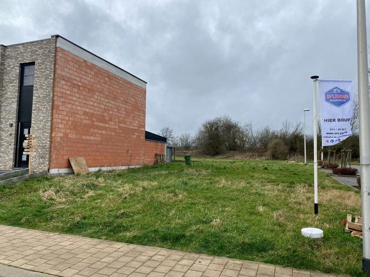 Lot 39 Moderne halfopen woning met zonnepanelen in Borgloon