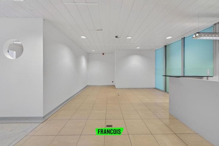 Spacious living in a unique location with endless possibili…