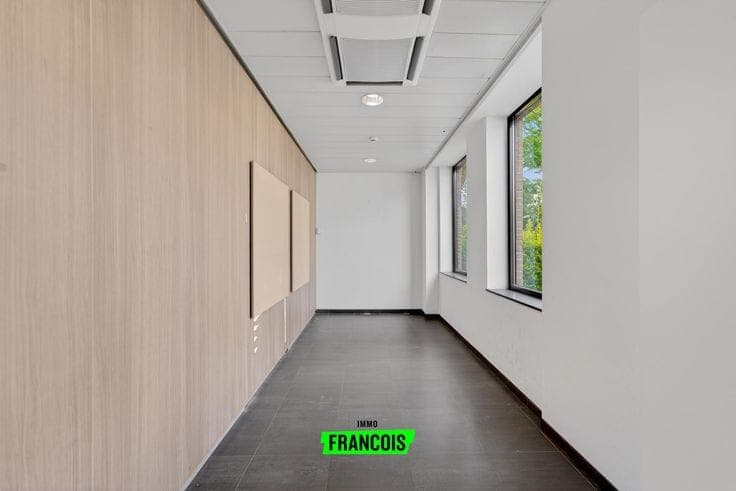 Spacious living in a unique location with endless possibili…
