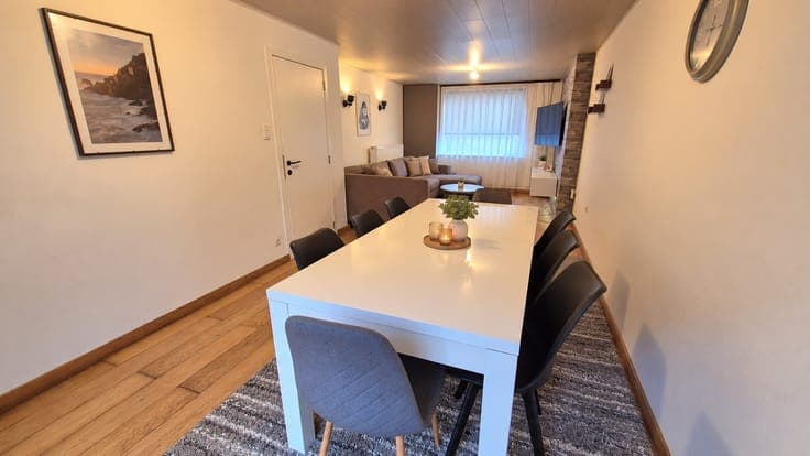 OPEN HUIS VRIJDAG 23/10 van 18u tot 19u. Ruime stadswonin...