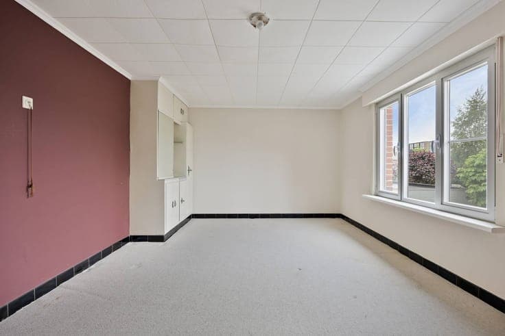 Half open house in Izegem