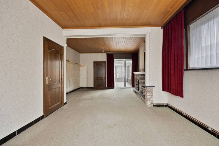 Half open house in Izegem